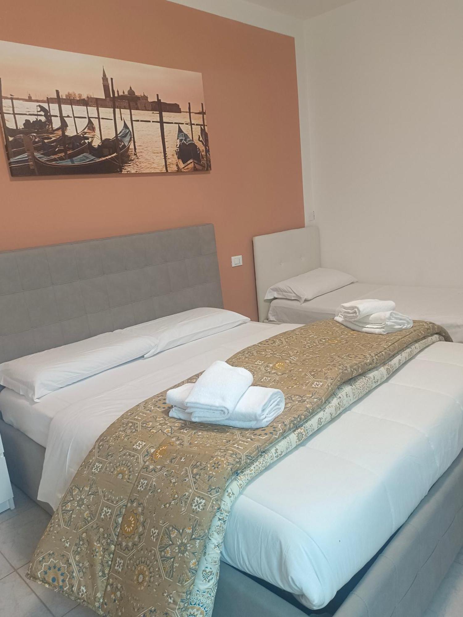 Apartments Местре Екстериор снимка