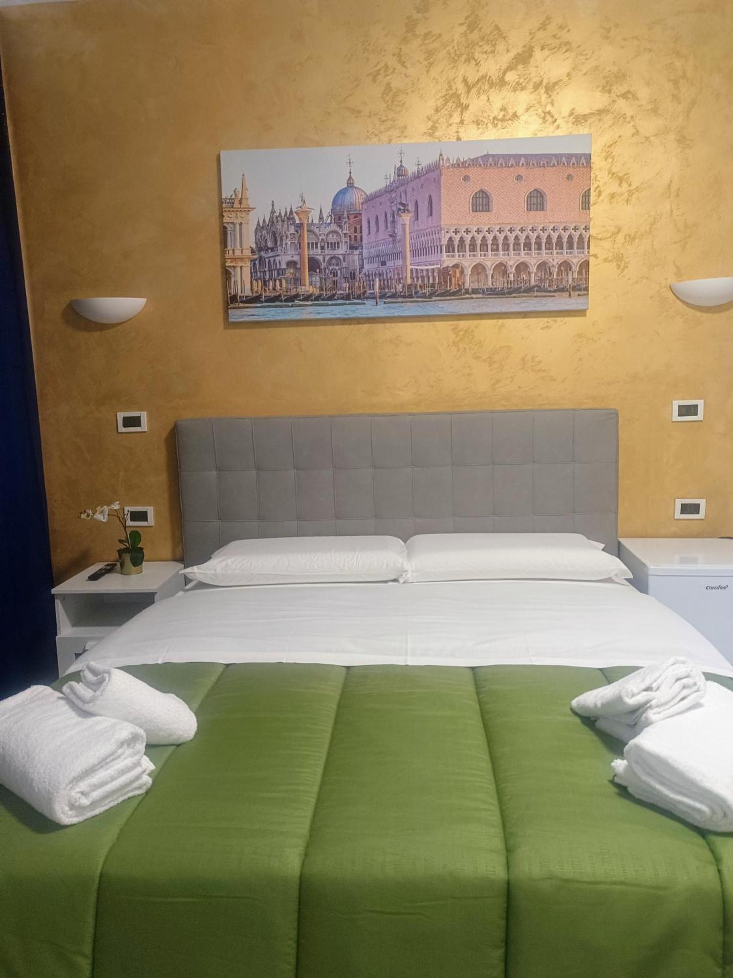 Apartments Местре Екстериор снимка